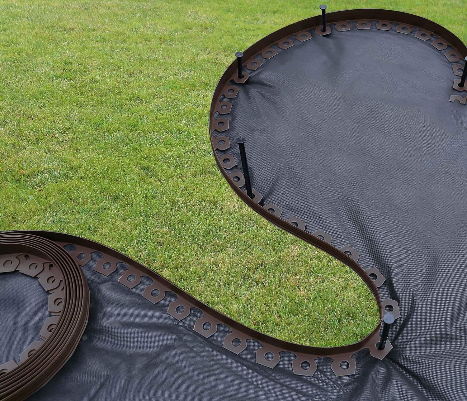 Bordo da Giardino in plastica 4cm (50m + 150 chiodi) - immagine 2