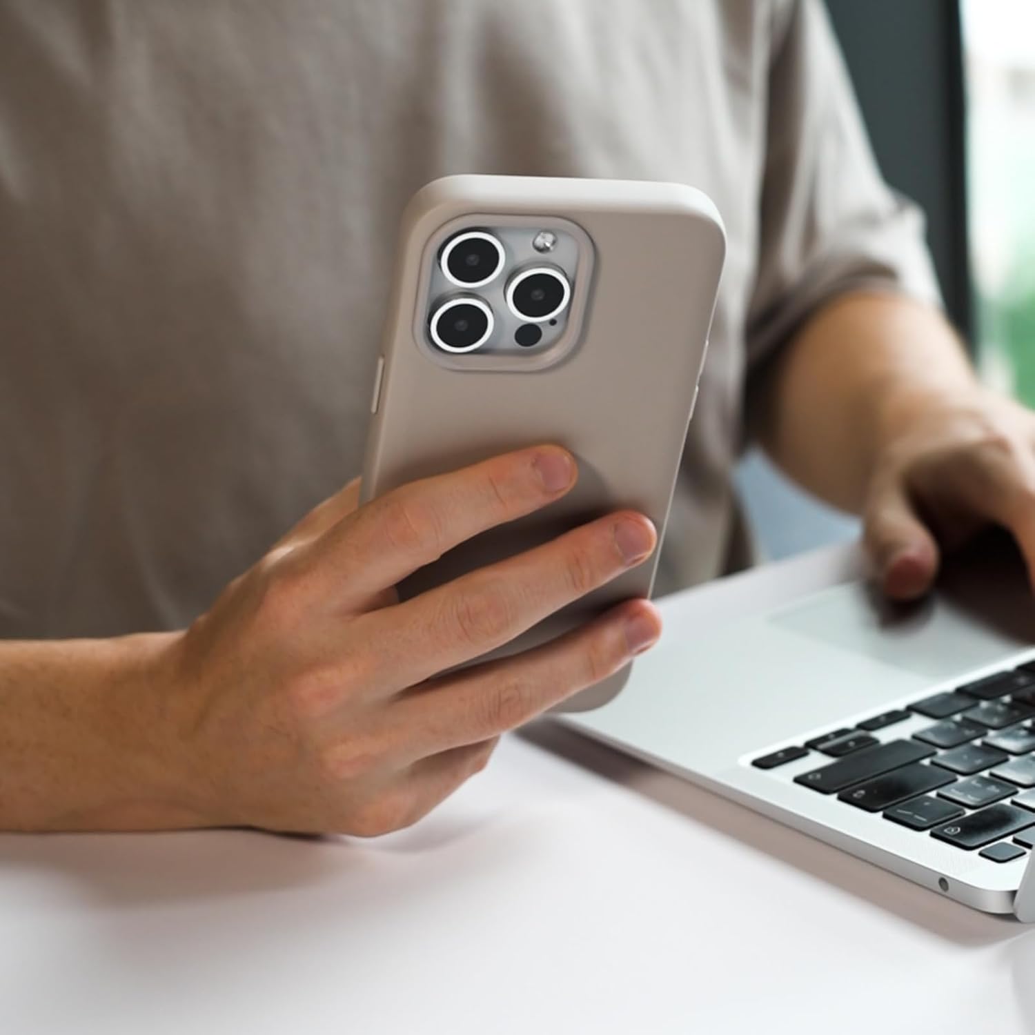 Rhinoshield SolidX Case per iPhone 15 Pro Max, Ocean Blue - immagine 7