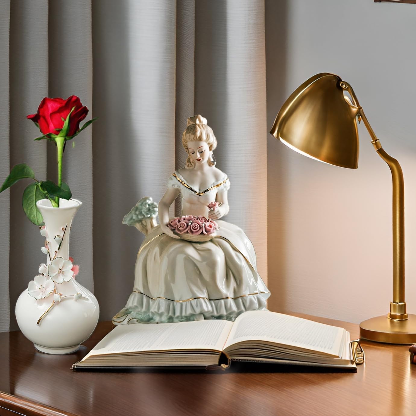 MTME Statuetta Porcellana Signora con Fiori - immagine 2