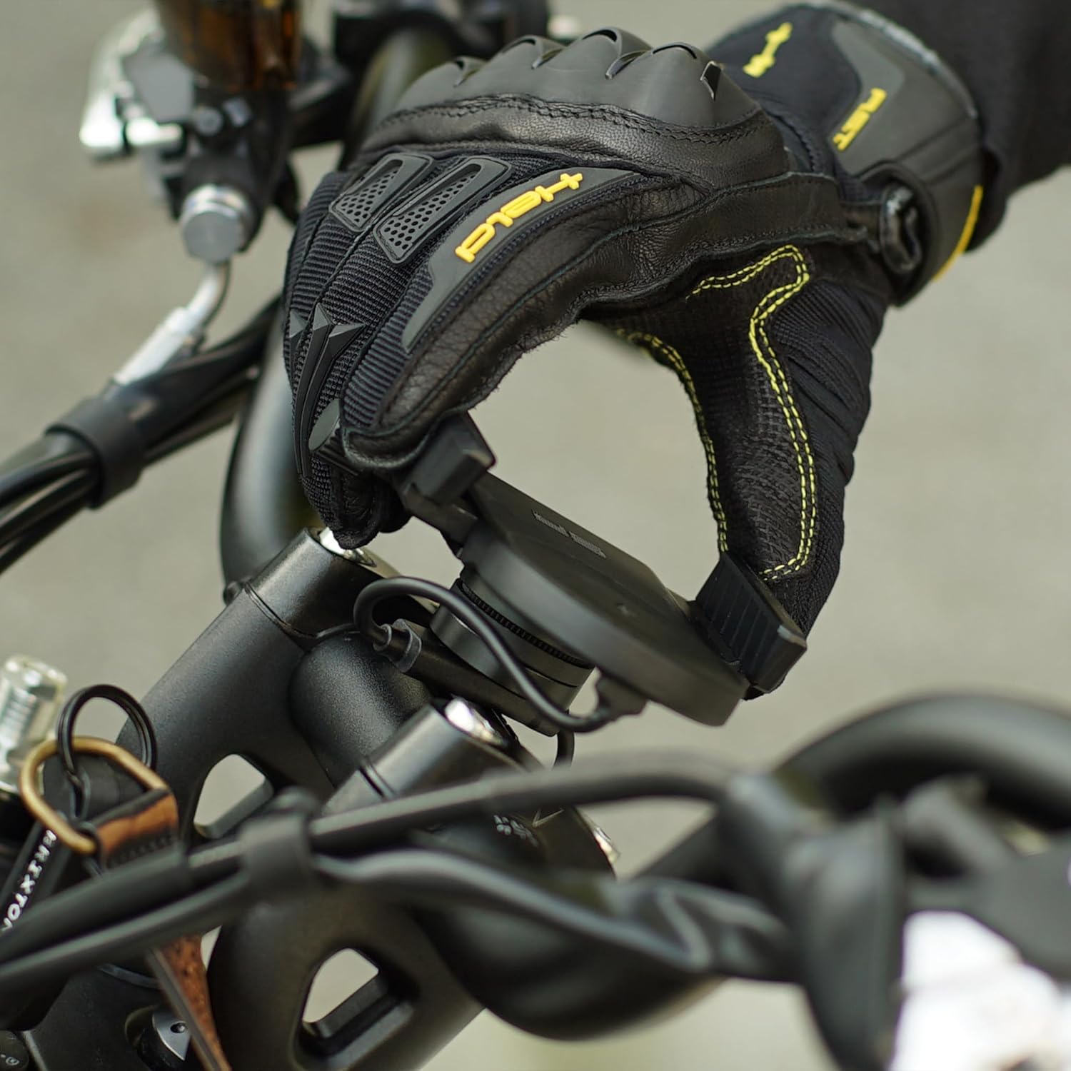 SP UNIVERSAL CHARGING PHONE CLAMP SPC+ - immagine 4