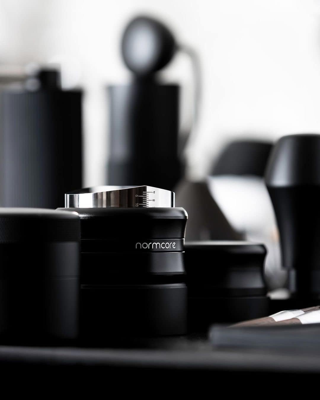 Normcore Distributore di Caffè 53,3mm con Tamper - immagine 2