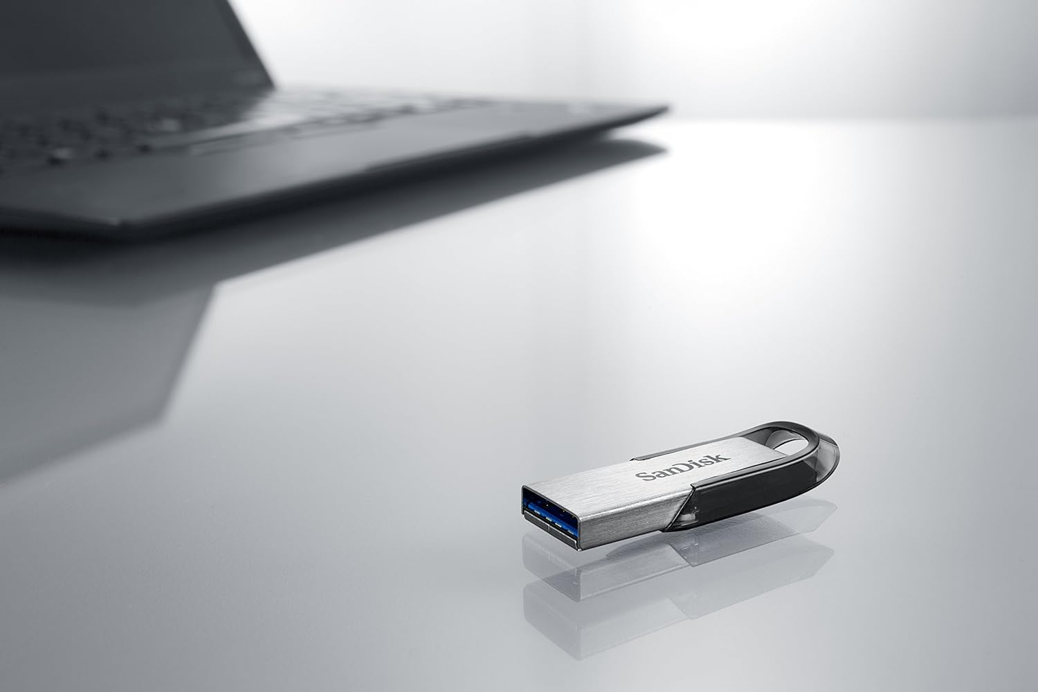 Sandisk Ultra Flair Unità Flash USB 3.0 da 64 GB, Nero - immagine 4