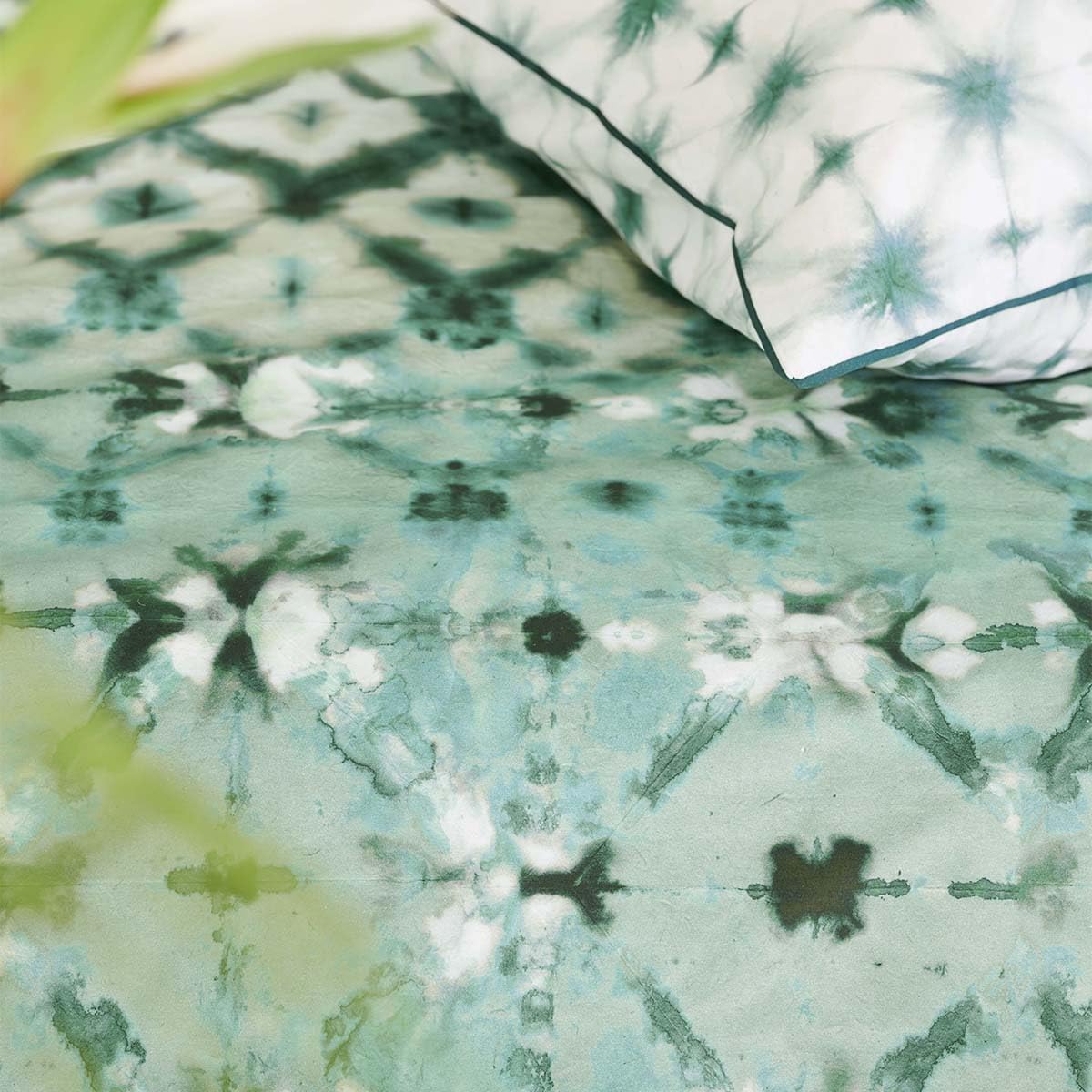 Designers Guild Copripiumino Percalle Cotone Karaoshi Celadon - immagine 3