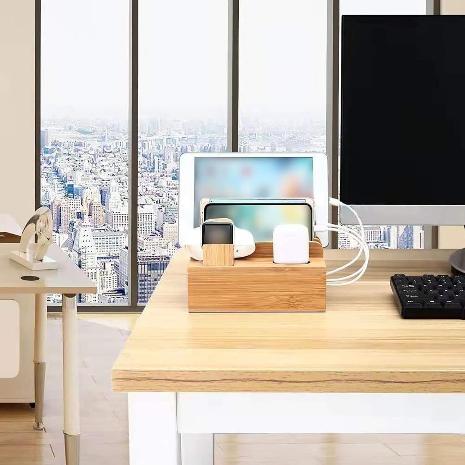 Stazione di Ricarica in Legno per Più Dispositivi - immagine 4