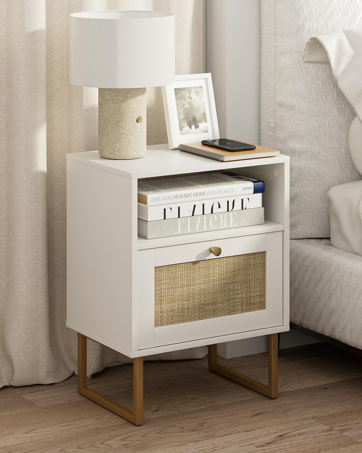 Comodino Moderno Boho in Legno con Cassetto, Bianco