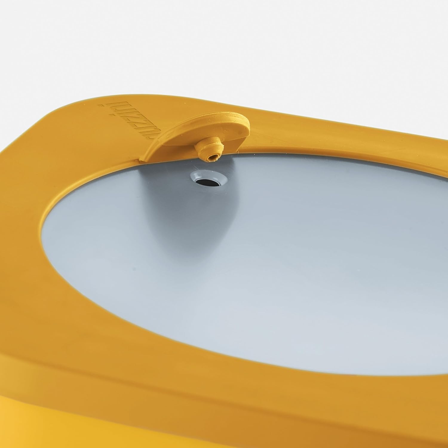 Guzzini STORE&MORE BIO Contenitore Ermetico 900ml, Verde Avocado - immagine 2