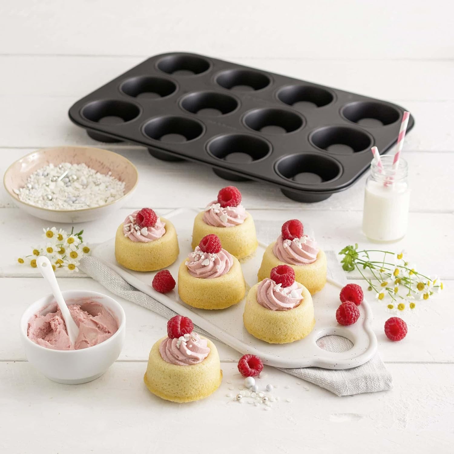 Zenker Stampo Cupcakes 12 Impronte Ø7cm, Antiaderente Nero - immagine 4