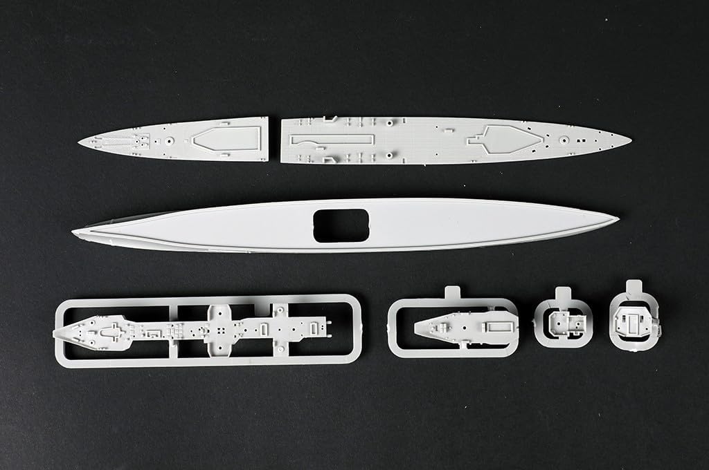 Trumpeter - hms colombo - immagine 3