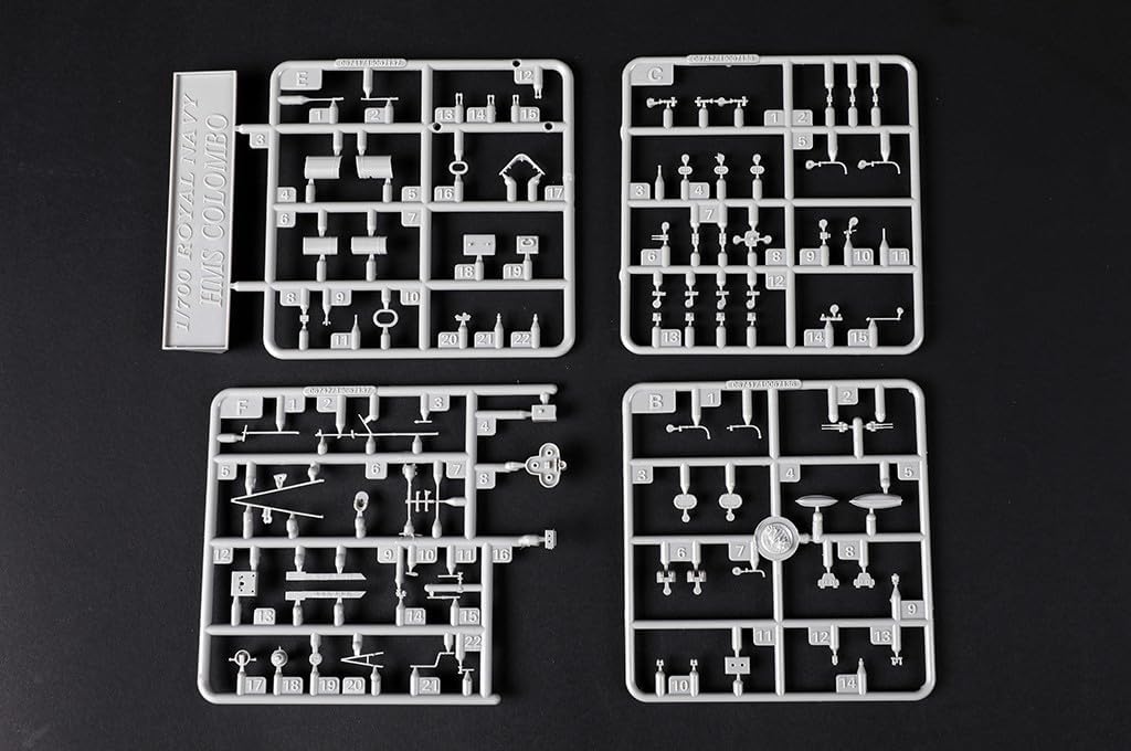 Trumpeter - hms colombo - immagine 7