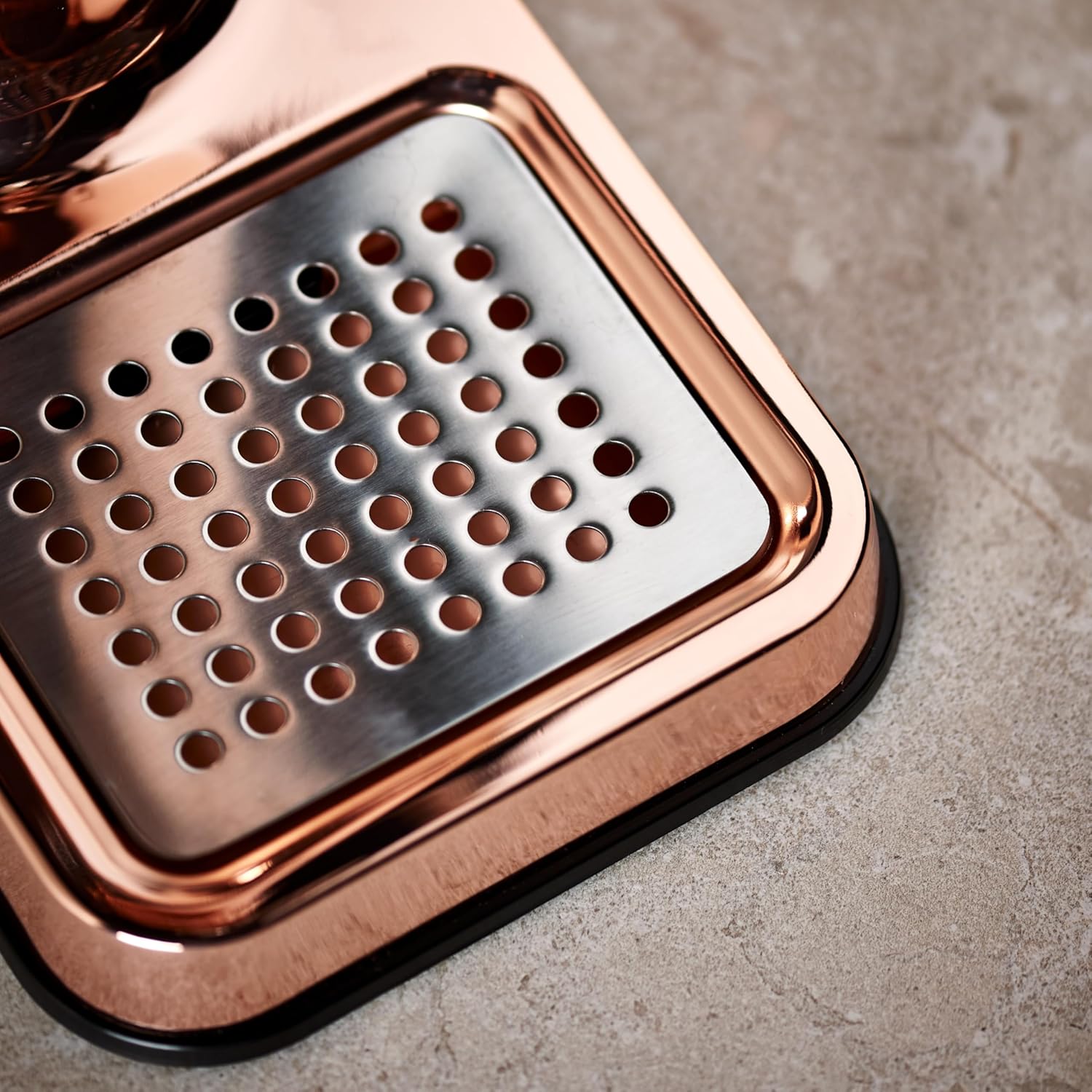 Aarke Carbonator 3 Gasatore d’acqua e Bottiglia, Finitura Rame - immagine 5