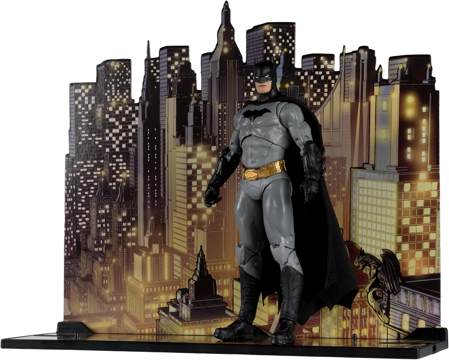 McFarlane Toys - Statuetta DC Multiverse Batman con pipistrello (tredicesima ora) Gold Label 17,8 cm - immagine 4