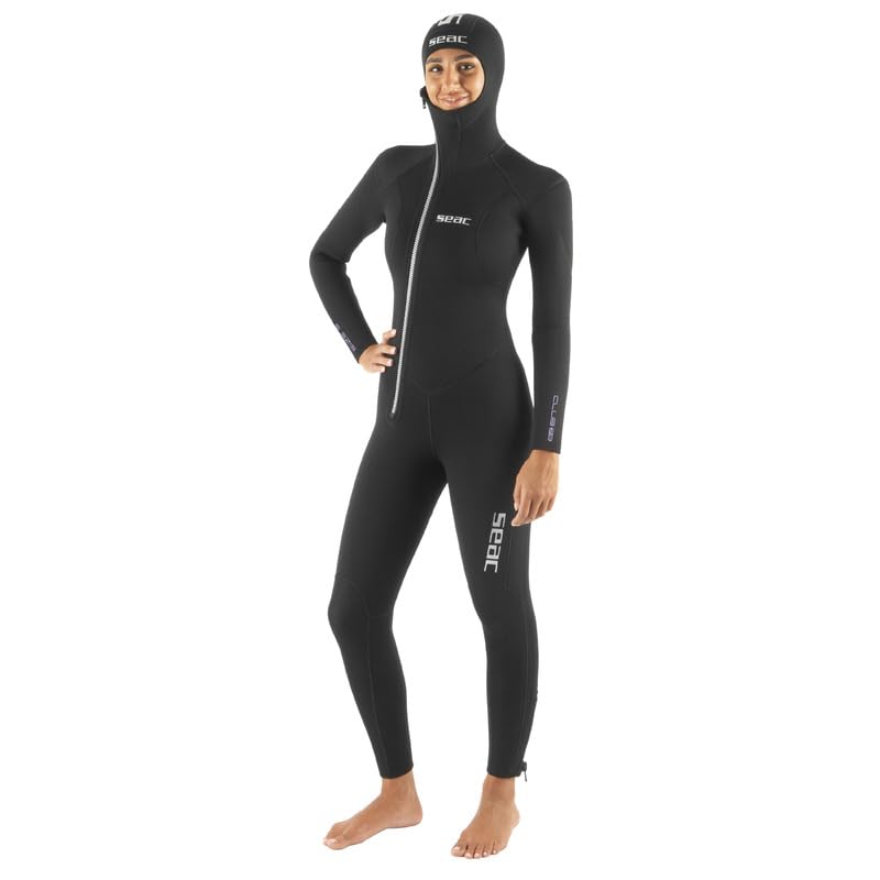 Seac Club Lady, muta in neoprene da 7 mm con cappuccio integrato, protezioni in Powertex nelle spalle, ginocchiere e fondoschiena