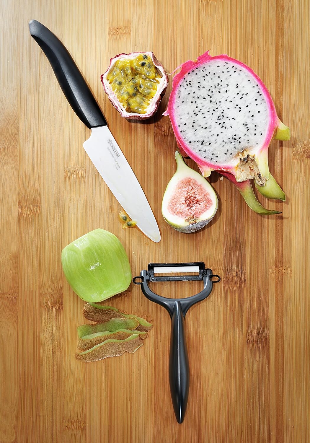 Kyocera Gen Coltello Ceramica Bianca, Nero, lama 11 cm - immagine 3