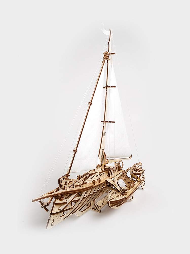 Ugears Trimarano a Vela Merihobus - Modello 3D in Legno - immagine 3