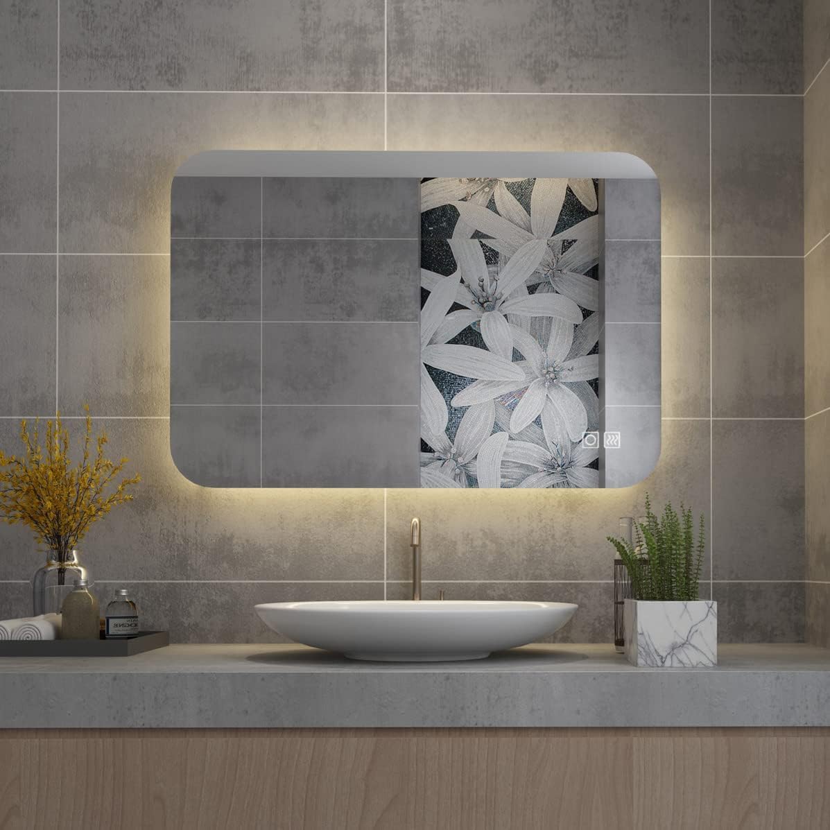 Miqu Specchio da Bagno a LED 60x50 cm
