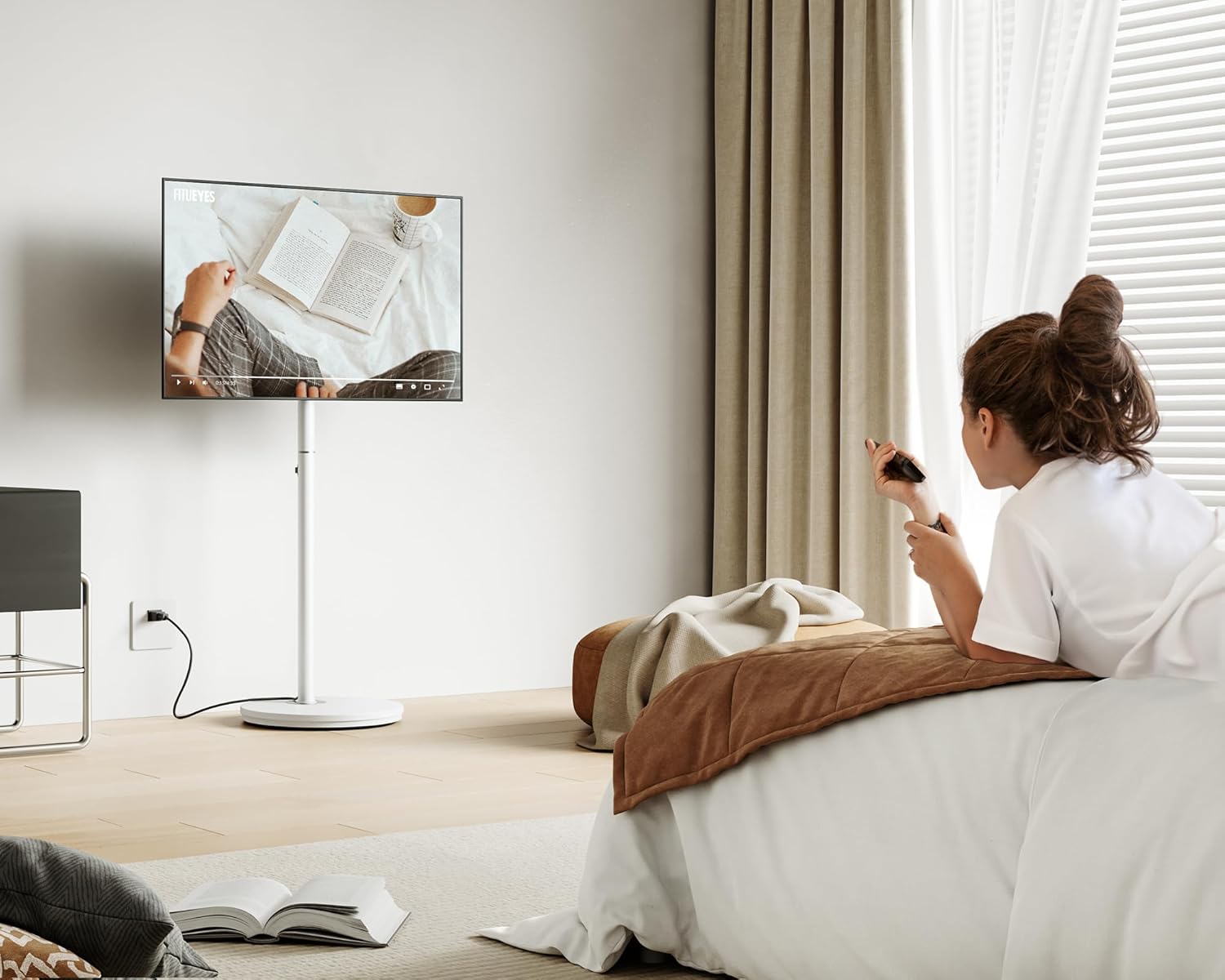 Fitueyes Supporto TV da Pavimento Portatile con Ruote - immagine 7