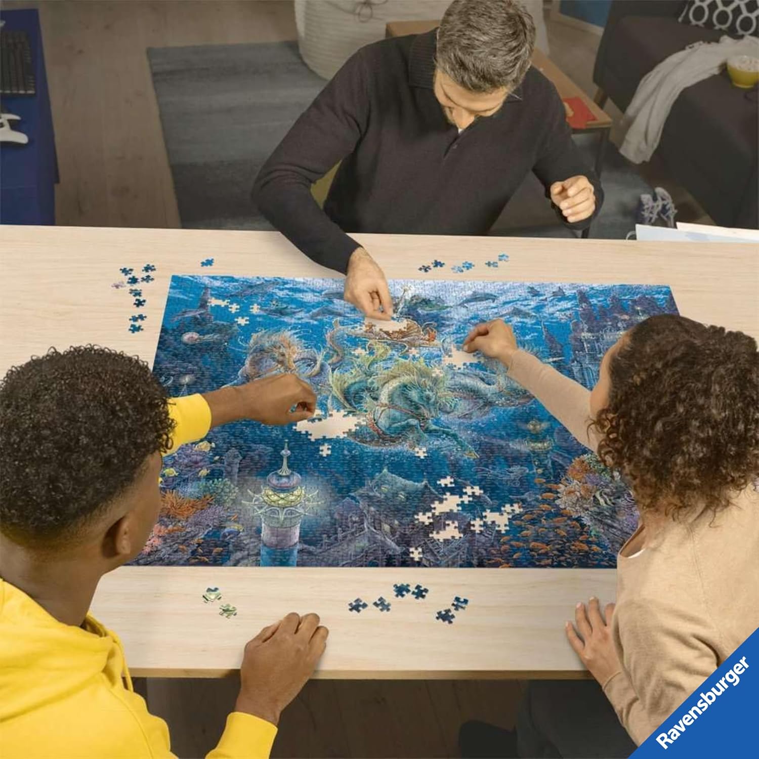 Ravensburger - Puzzle 2000 Pezzi La Magia Dell'abisso - immagine 5