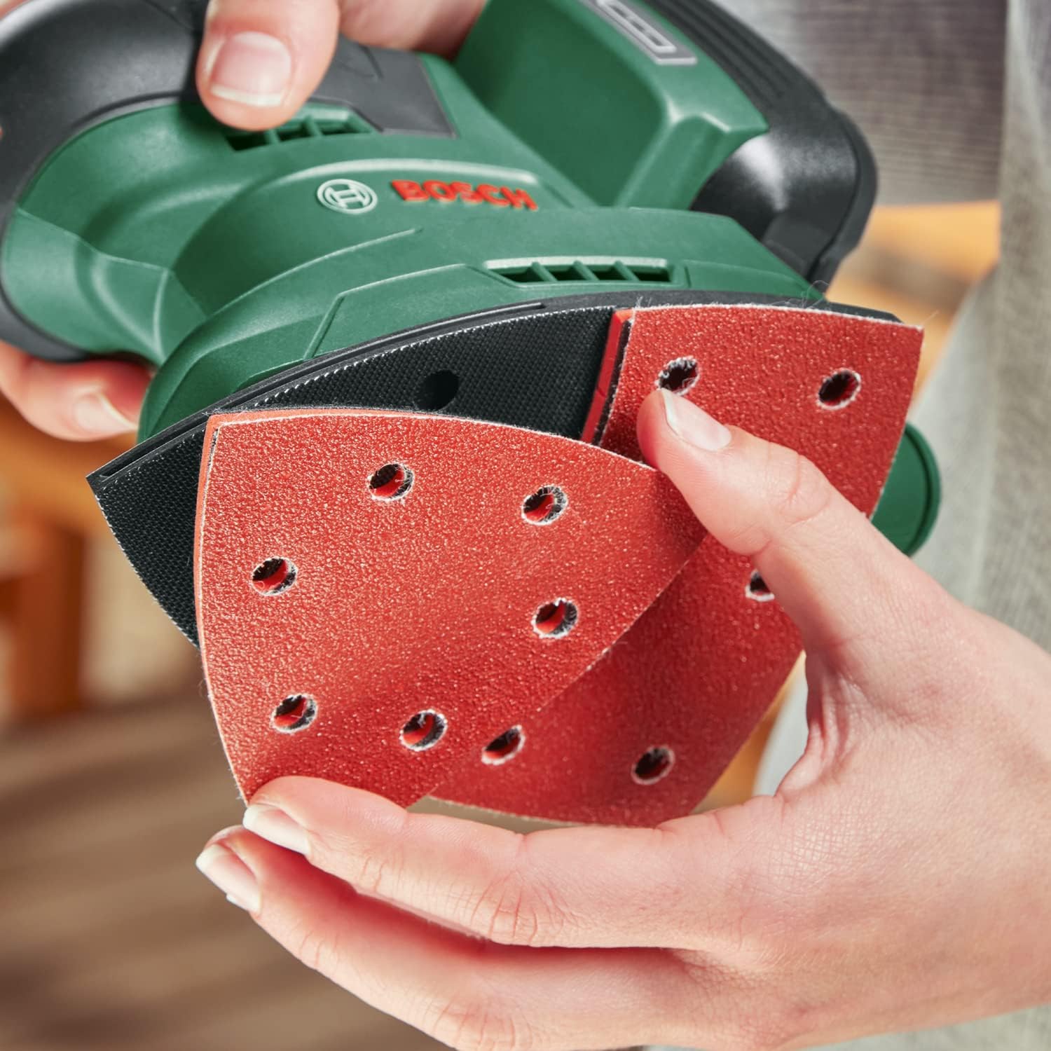 Bosch EasySander 18V-8 - Levigatrice Palmare a Batteria - immagine 6