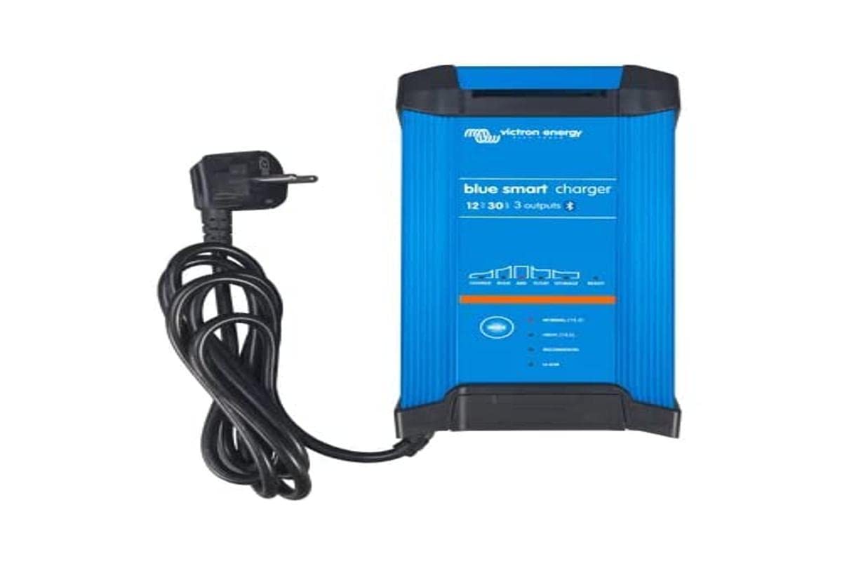 Victron Energy Blue Smart IP22 Caricabatterie 12V 30A