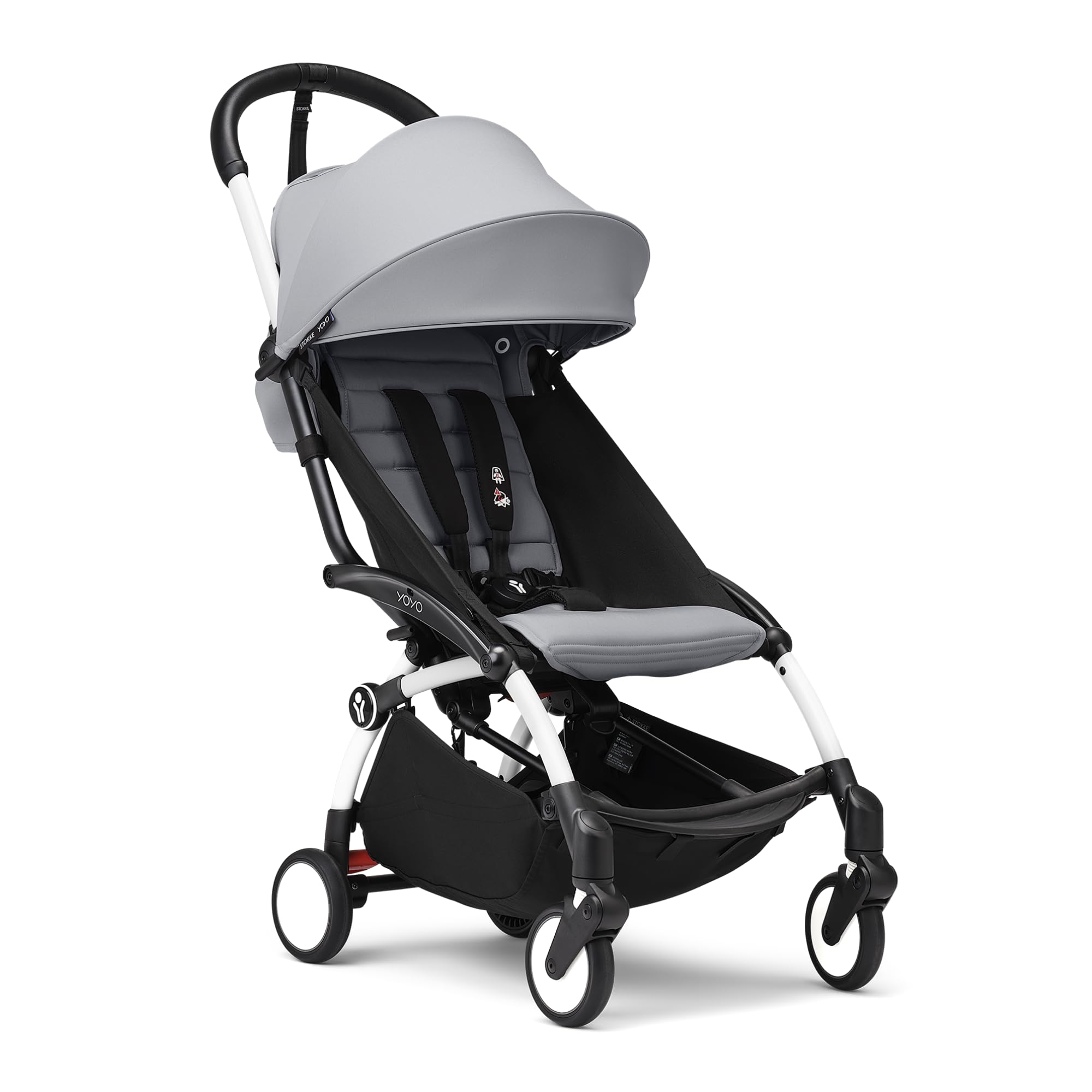Passeggino Stokke YOYO3 da 6 mesi - Include telaio bianco/cuscino seduta Stone + Capottina - Si ripiega e si apre in un lampo - Leggero e compatto - Compatibile con il bagaglio a mano
