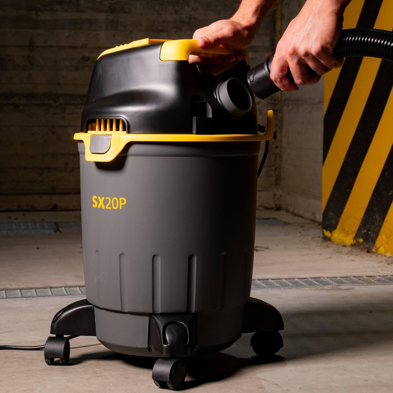 STANLEY Aspiratore Solidi e Liquidi SXVC20PE (1200 W, 20 l) - immagine 5
