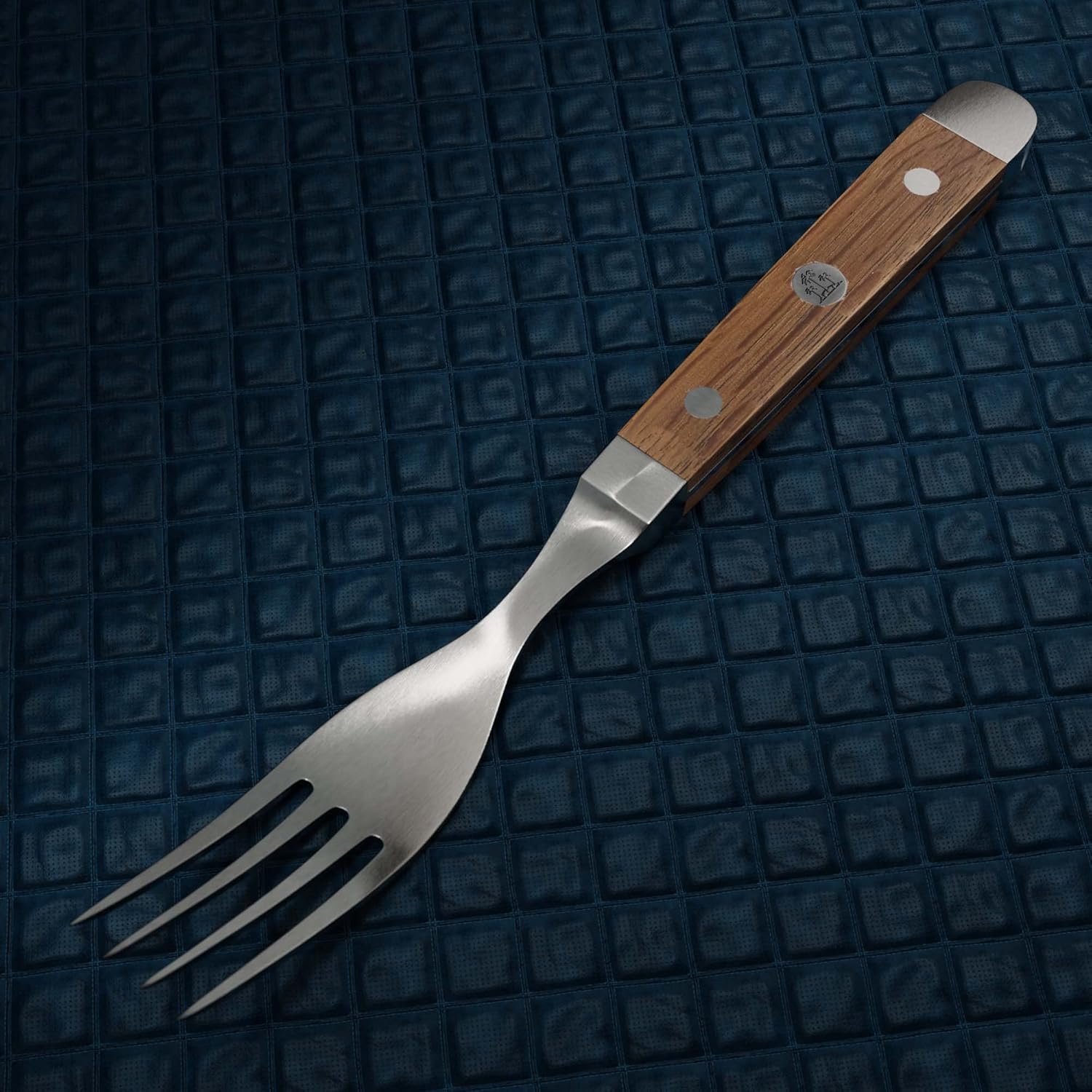 Güde Alpha Barrel Oak Forchetta con Manico in Quercia - immagine 5