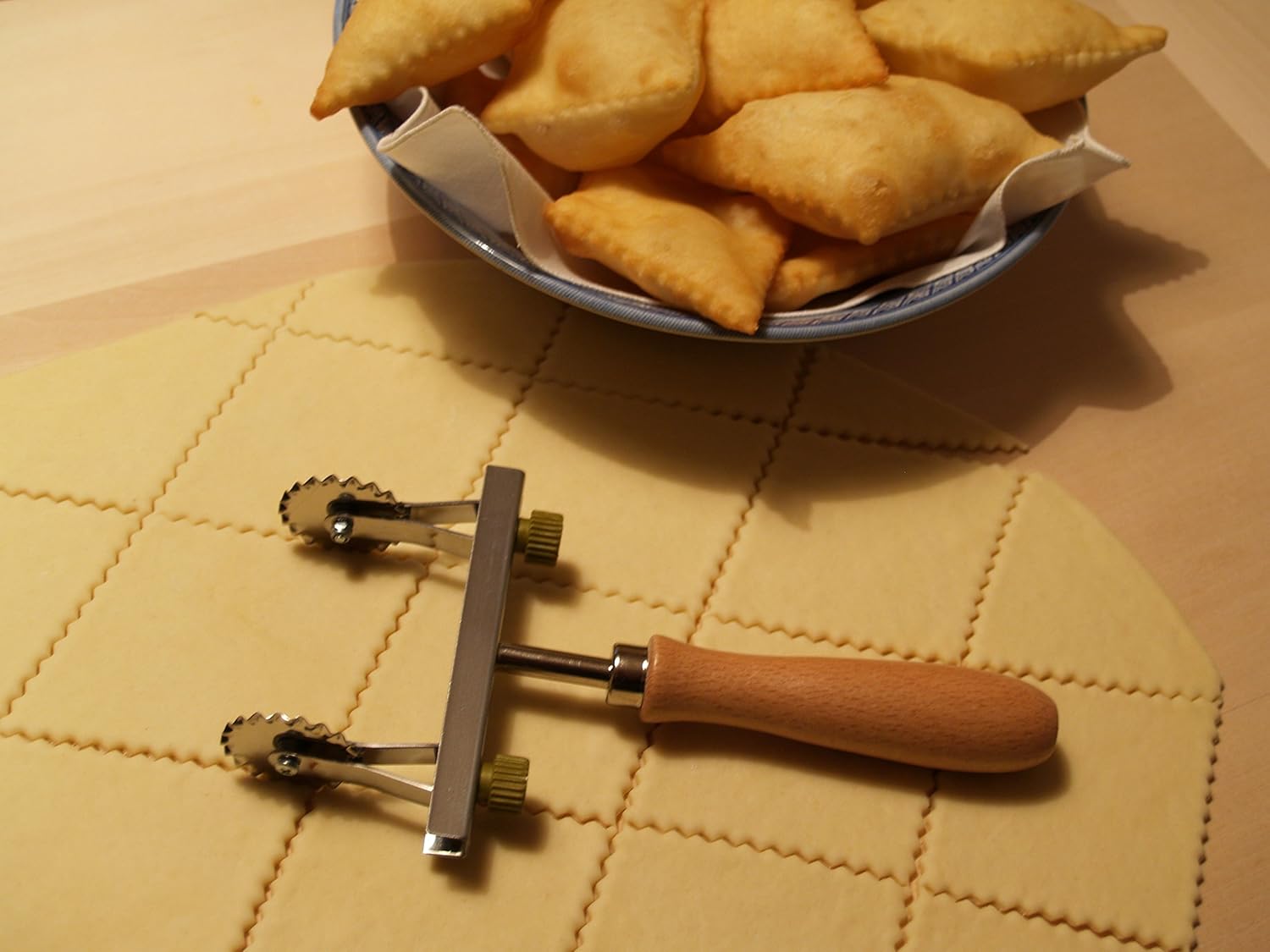 Taglia Pasta Regolabile 2 Lame Inox Dentate - immagine 2