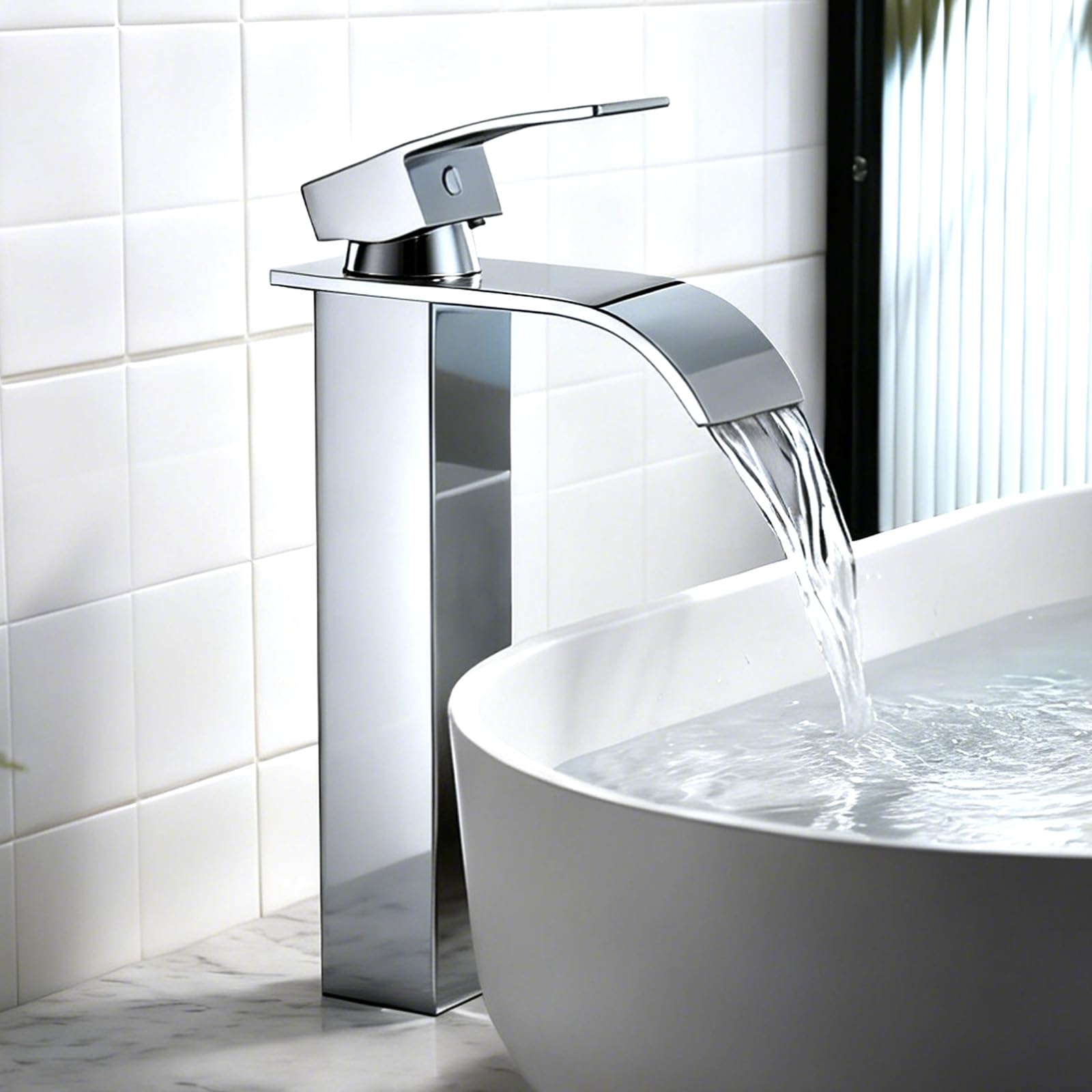 Rubinetto Bagno Lavabo Alto a Cascata Monocomando