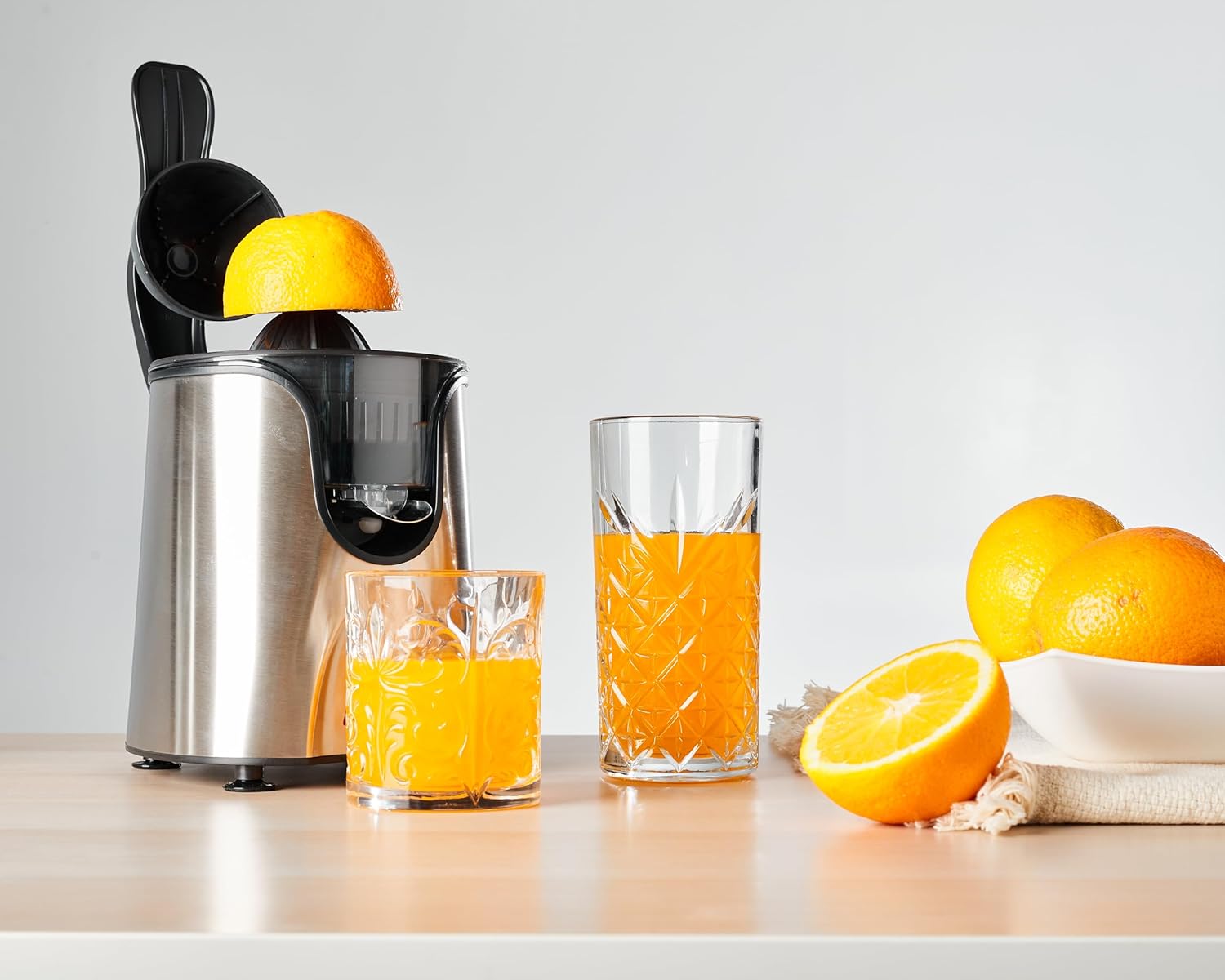 Girmi SR56 Spremiagrumi 85W, Corpo Inox - immagine 2