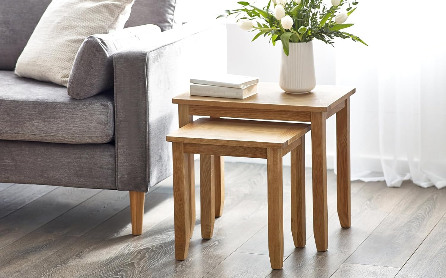 Julian Bowen Mallory Nest Of 2 tavoli, rovere, 56 x 50 x 38