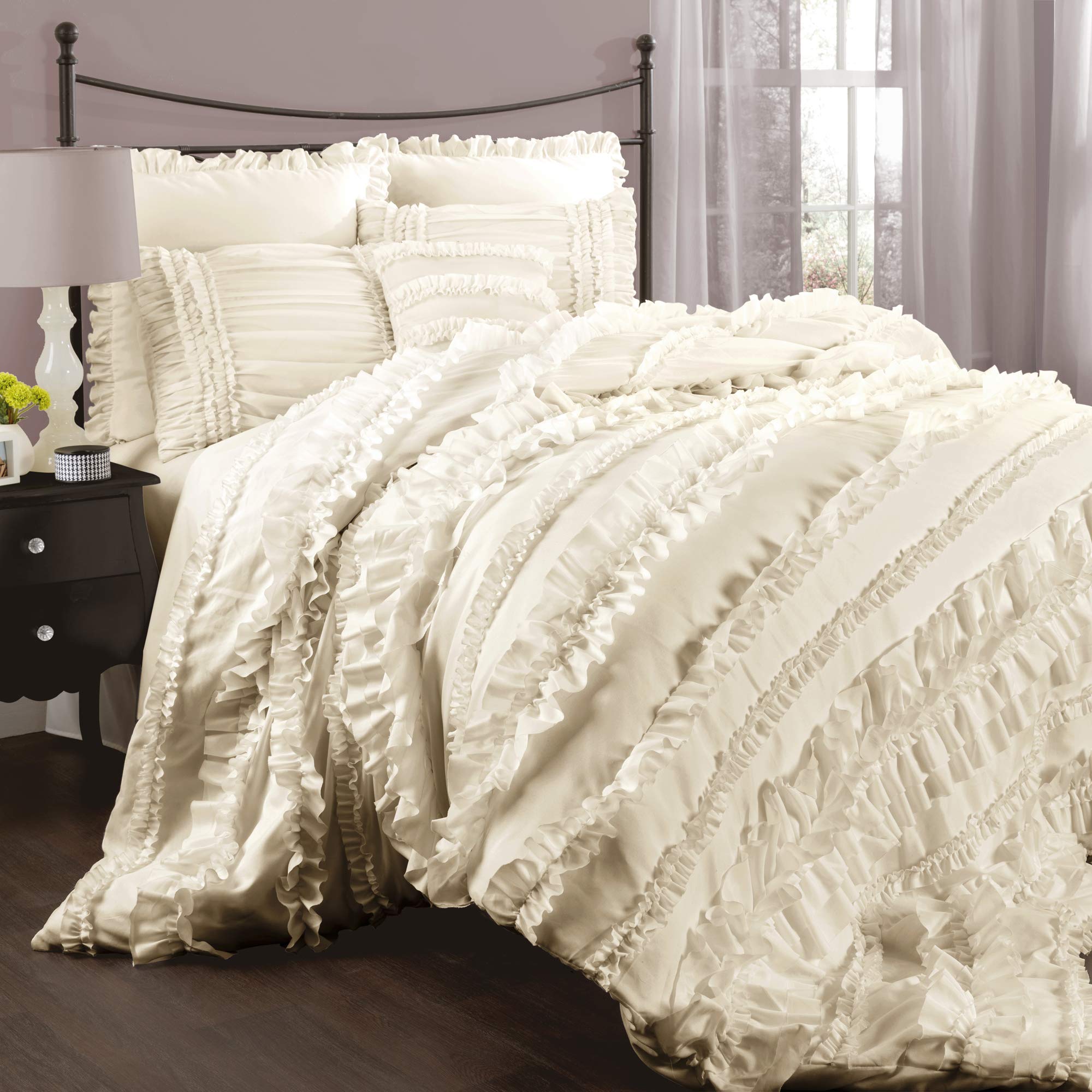 Lush Decor Belle 4-Piece Comforter Set, Queen, Ivory