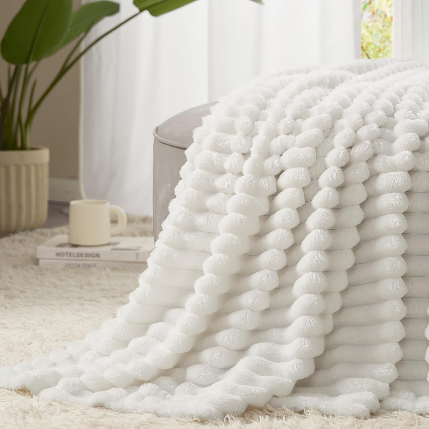 Wavve Coperta Plaid Pile Flanella 270x230 cm, Bianco - immagine 3