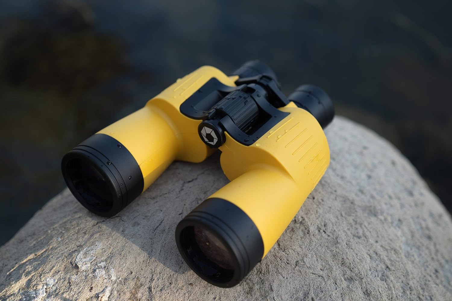 Barska Floatmaster AB12738 - Binocolo Galleggiante, Giallo - immagine 3