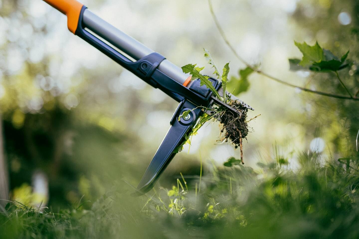 Fiskars Fiskars Ergonomic Weed Puller Ecom - immagine 7