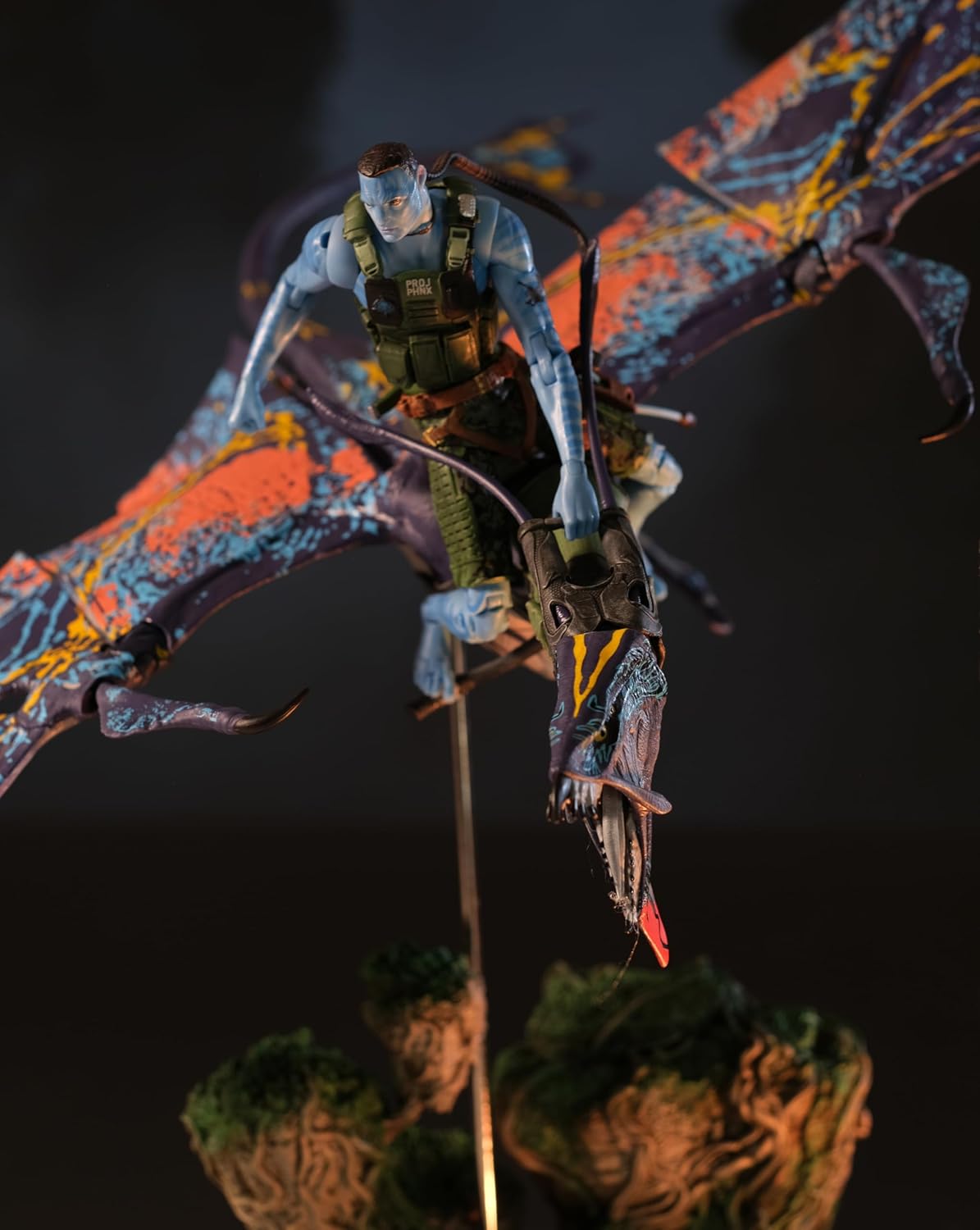 Disney Avatar DLX Mega Banshee & Rider - A2 Quaritch | McFarlane | Velz