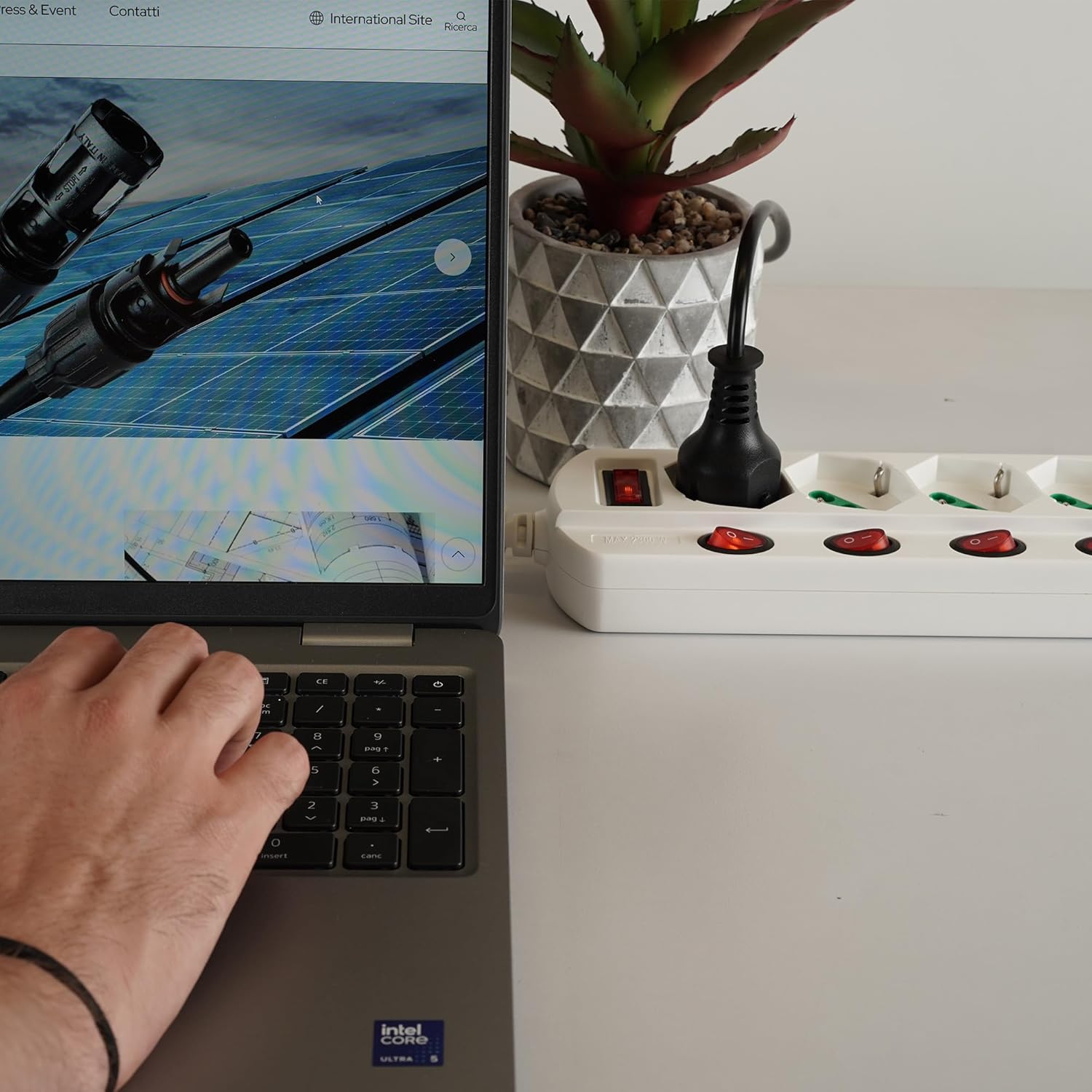 Multipresa Fanton OMEGA 474344 con 4 Prese Bipasso/Schuko - immagine 4