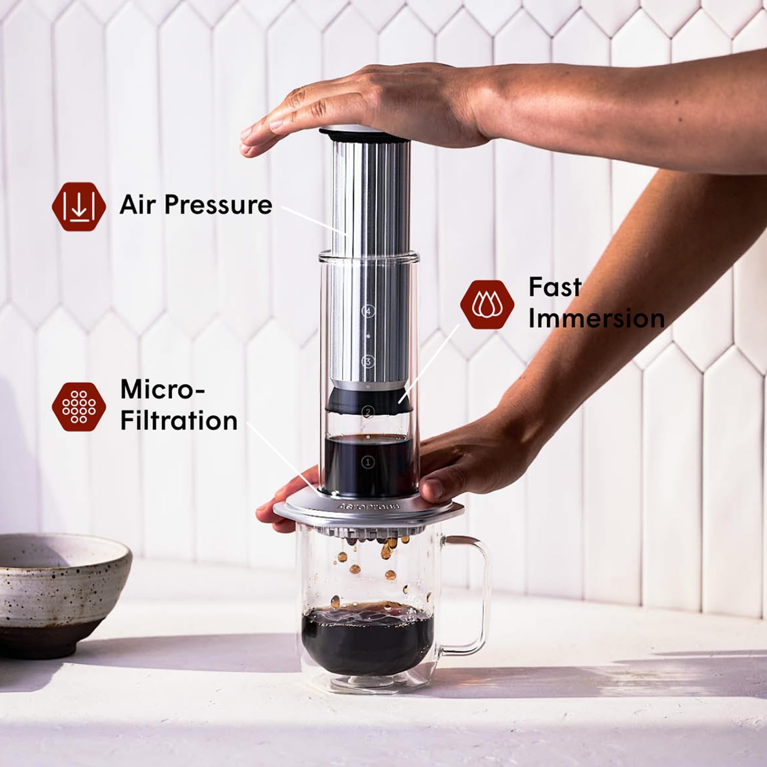 Aeropress Premium Coffee Press All-in-One, Argento - immagine 2