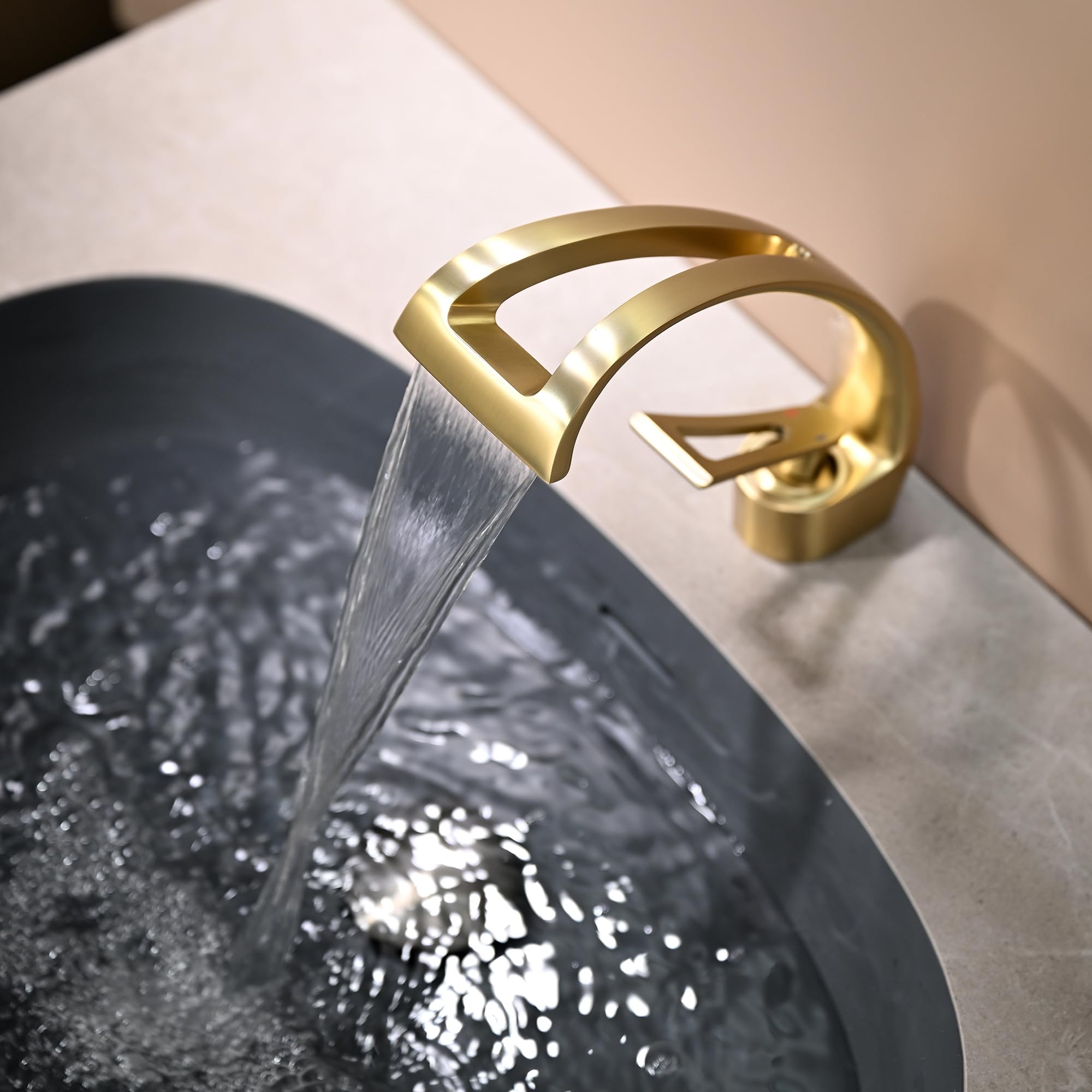 Rubinetto Bagno Lavabo Cascata Oro Spazzolato
