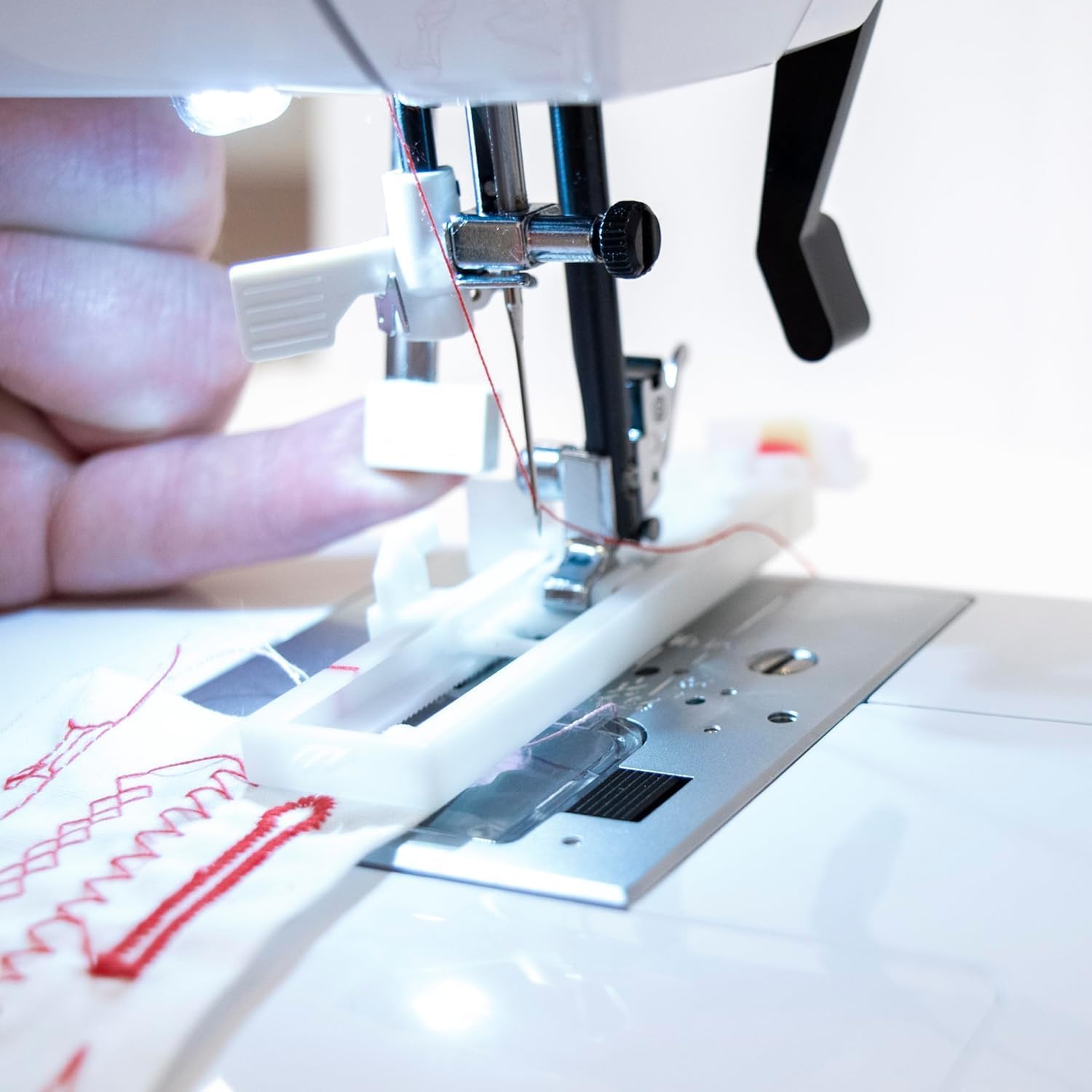 Jaguar 200 SQ - Macchina da Cucire Computerizzata - immagine 9