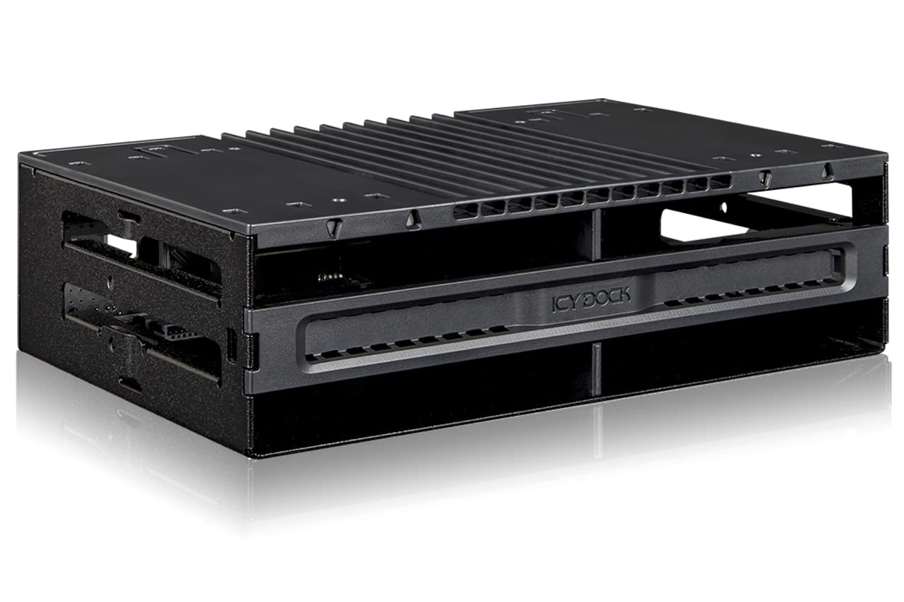 Icy Dock flexiDOCK MB024SP-B - Docking 4 HDD/SSD 2.5"