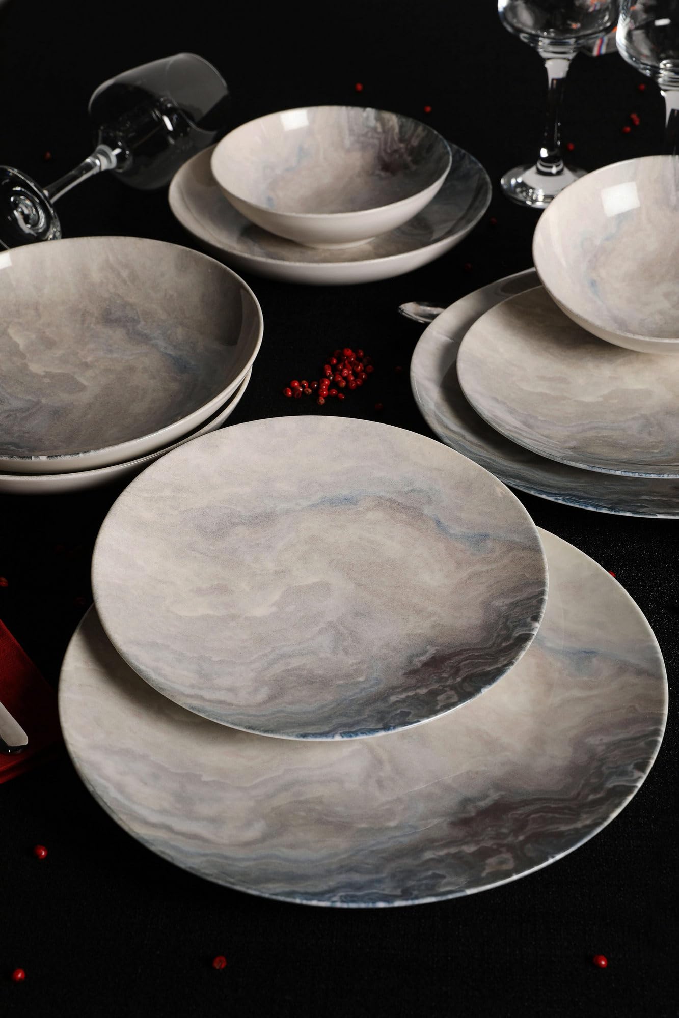 Elegante Set da 24 Pezzi in 100% Porcellana