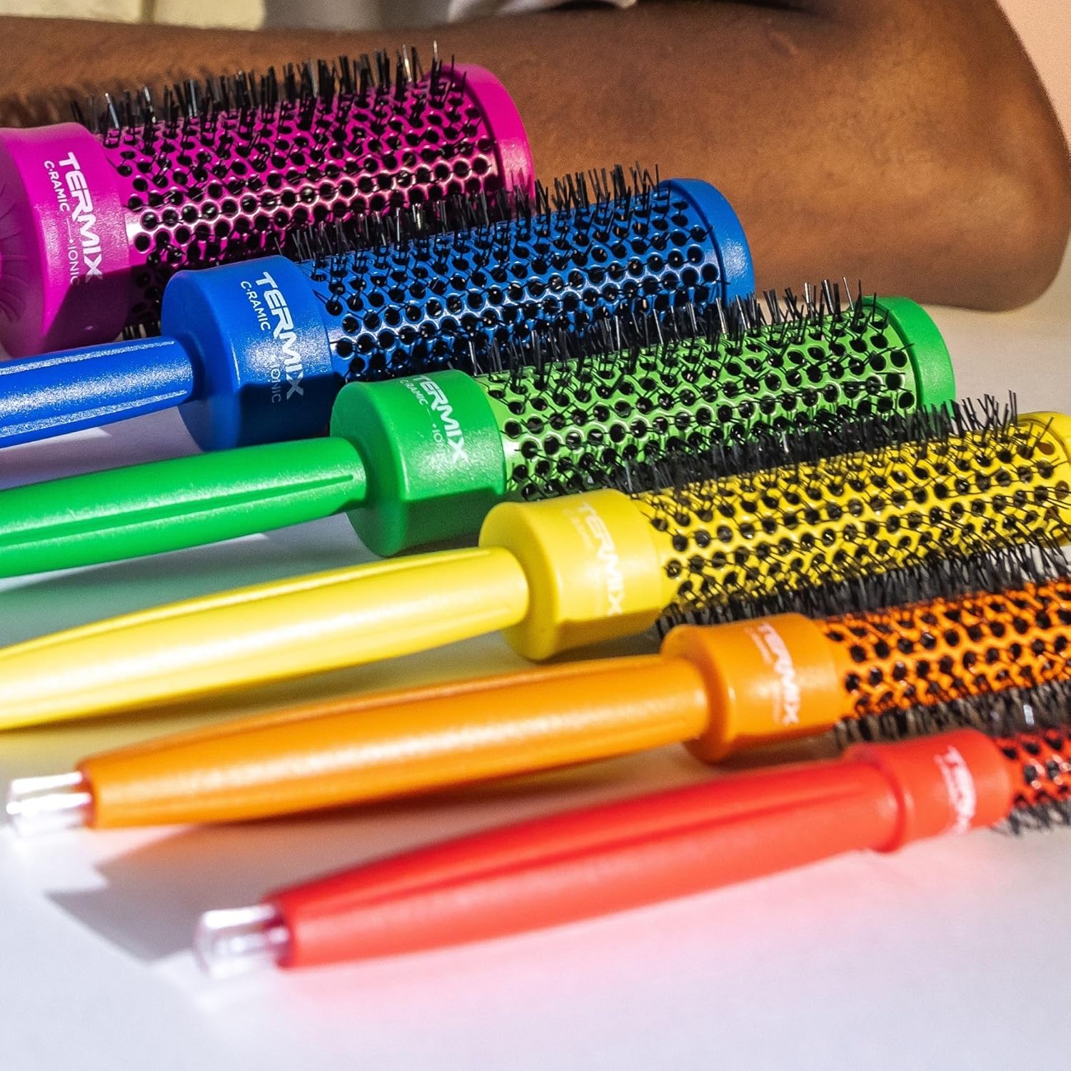 Termix C·Ramic Pride - Set 6 Spazzole Termiche Rotonde - immagine 3