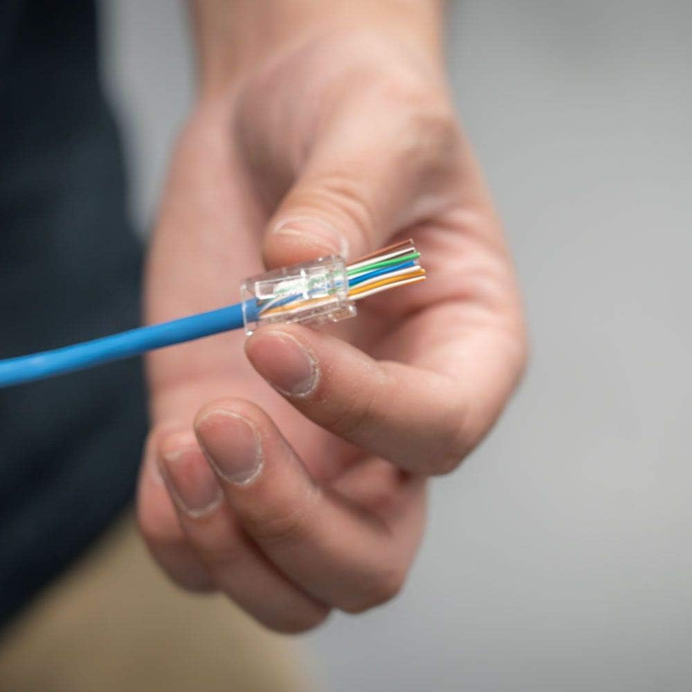 Klein Tools VDV826 – 703 pass-thru Modular data Plug, CAT6 (50 pezzi) - immagine 4