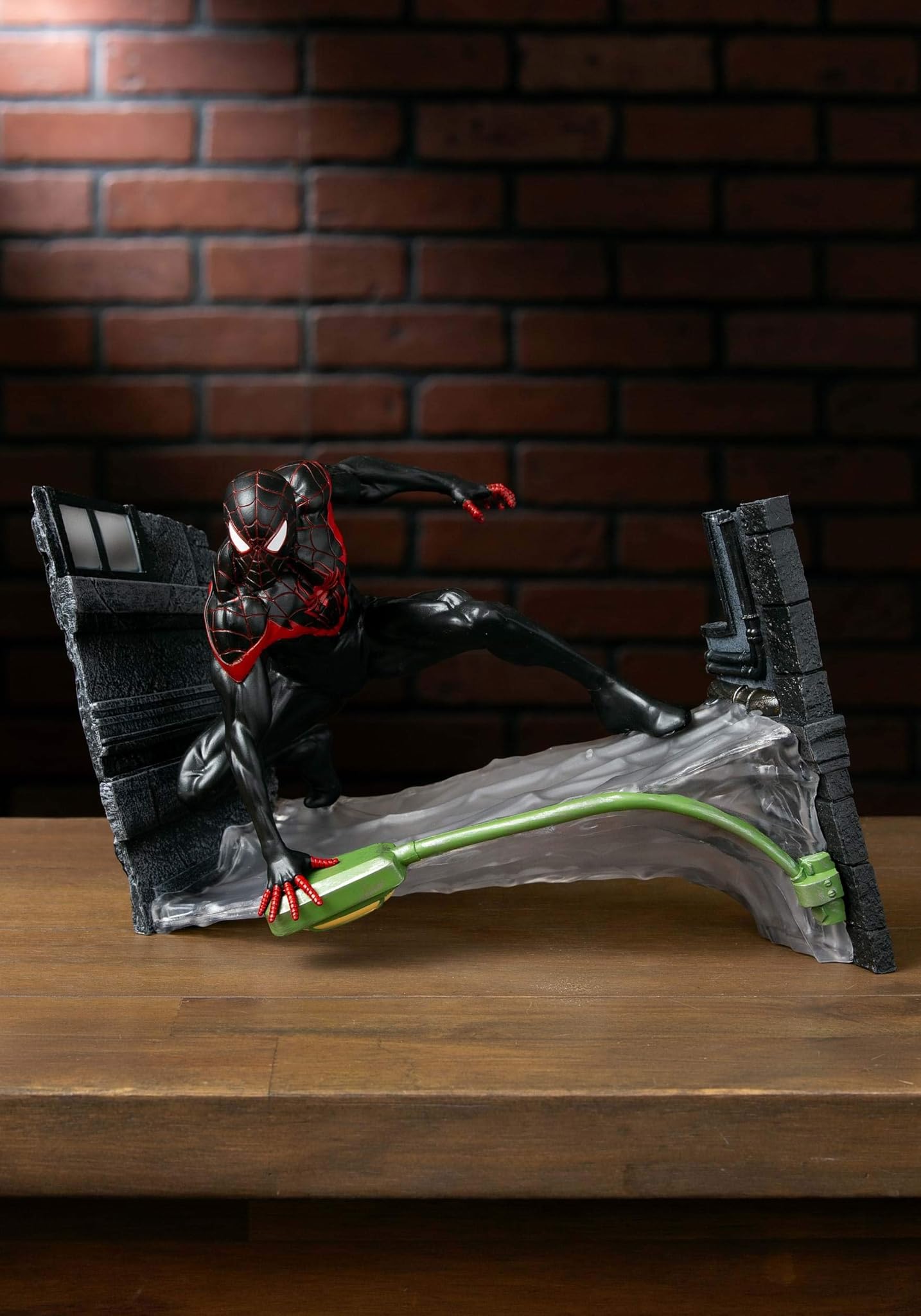 Marvel - Figure Miles Morales Statuetta da Collezione