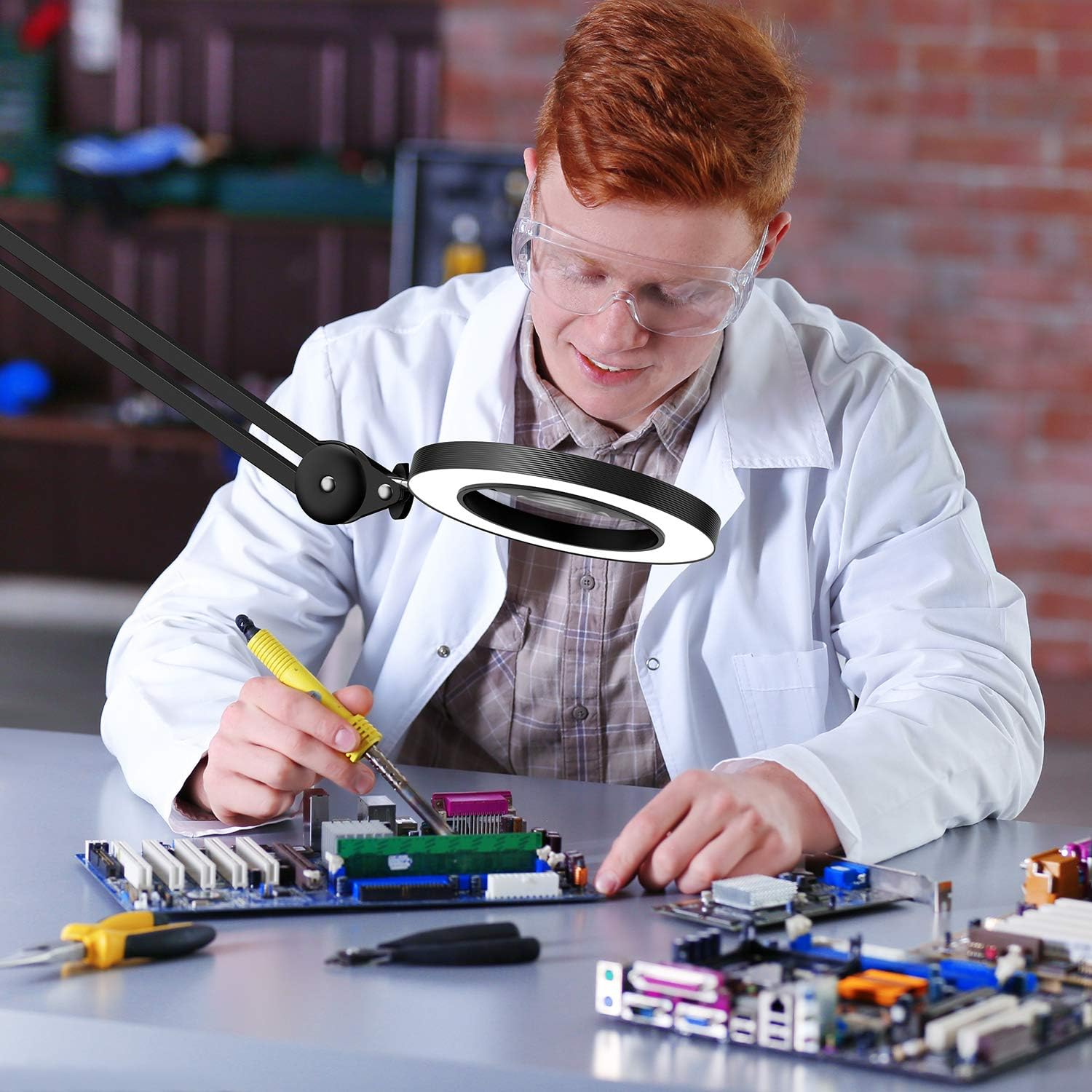 Beyamz - Lampada d'Ingrandimento a LED 5 Diottrie - immagine 5