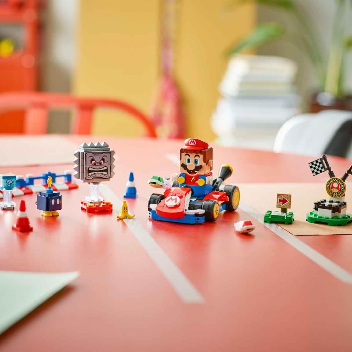 Lego Mario Kart - Percorso di Gara Interattivo con Kart Standard - immagine 2