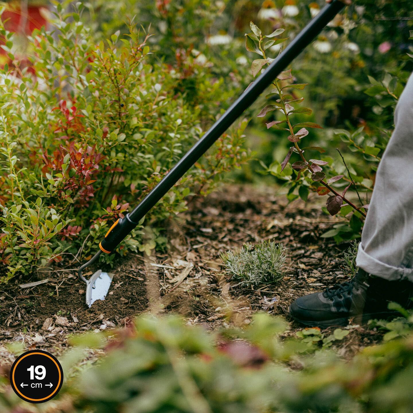 Fiskars OneClick Zappa da Giardino, Robusto Accessorio per Zappare e ...