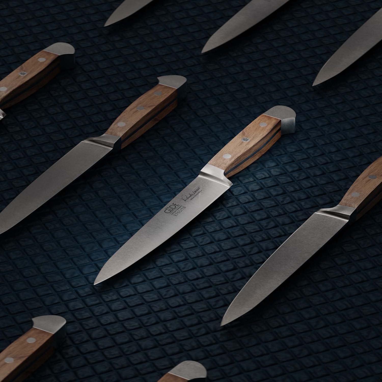 Güde Alpha Barrel Oak - Coltello da filetto 18 cm - immagine 4