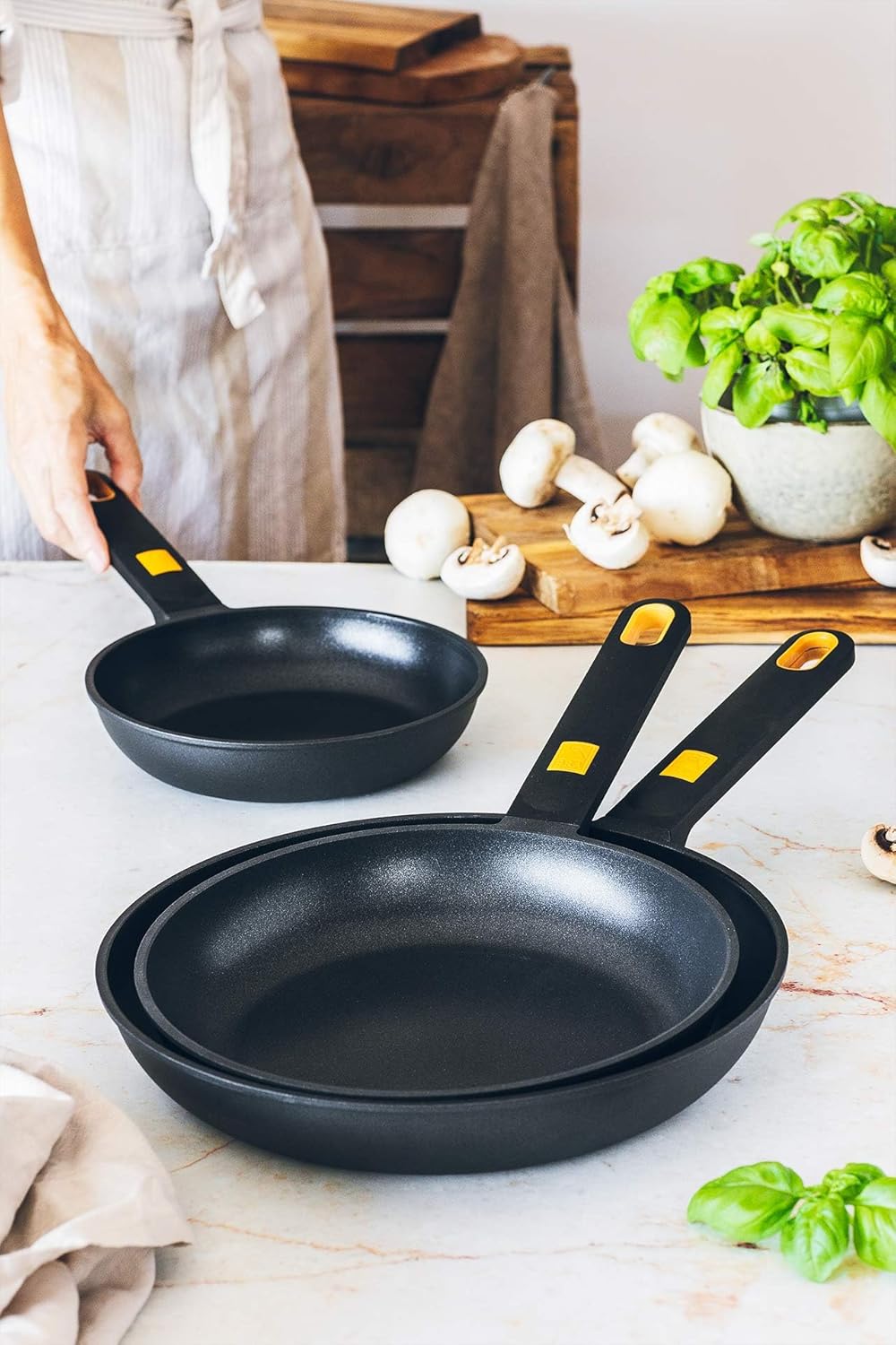 Bra Daily Pro - Set 3 Padelle Alluminio Pressofuso 20-24-28 cm - immagine 8