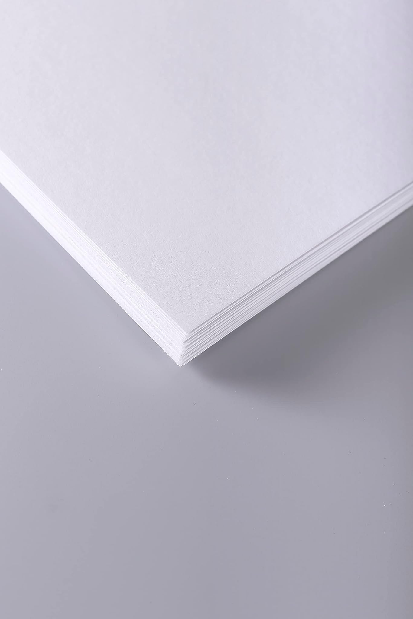 Clairefontaine 1695C - Cartone da 4 risme di carta da disegno per Schizzi Bianca 250 fogli 24x32 cm 160g